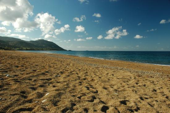 Asprokremmos Beach, Polis Bay