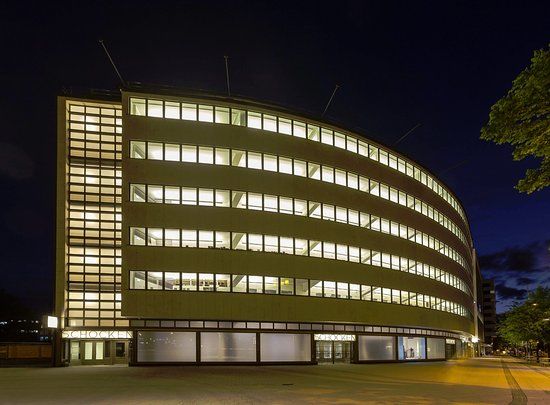 Warenhaus Brückenstraße 9