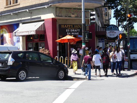 901 Columbus Cafe