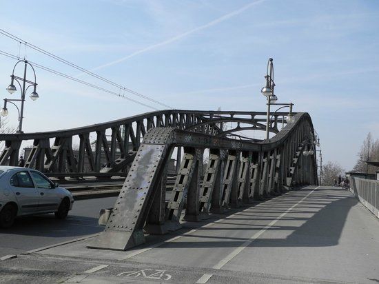 Platz des 9. November 1989