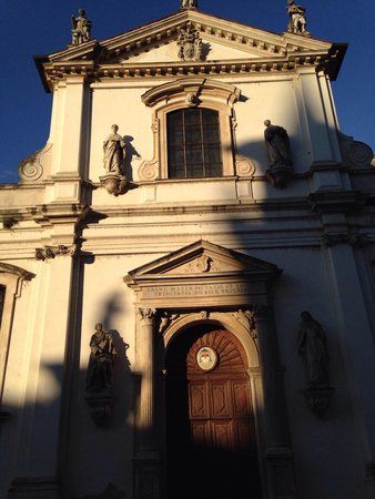 Chiesa di S Maria in Foro o dei Servi