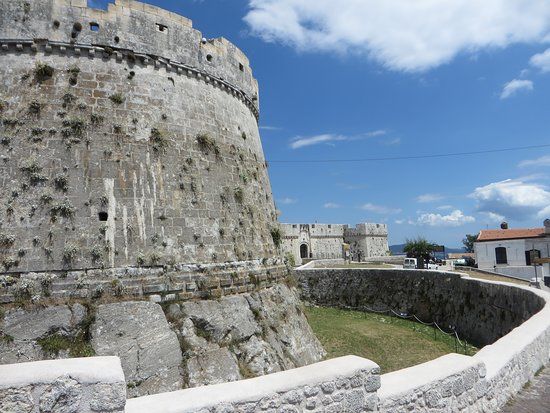 Castello di Monte Sant'Angelo