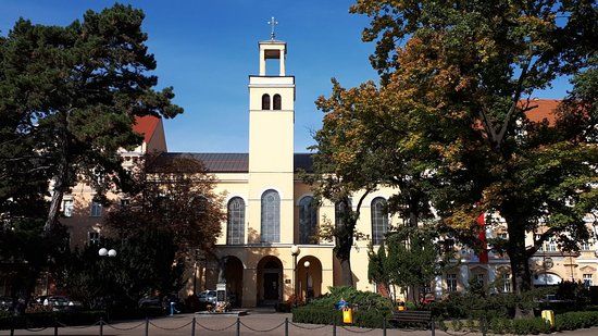 KoSciol Rzymskokatolicki pw Sw. Apostolow Piotra i Pawla