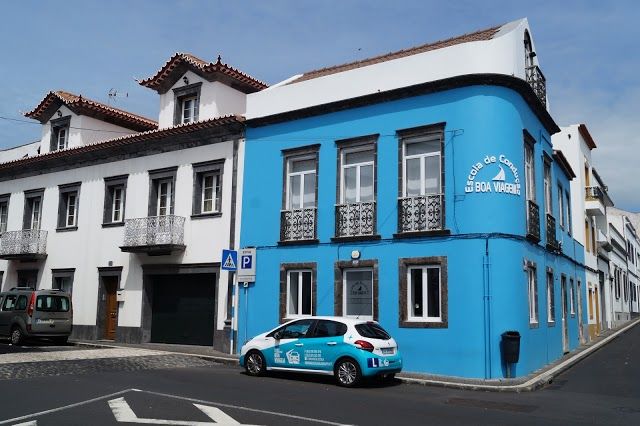 Biblioteca Municipal Ernesto do Canto