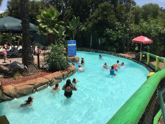 Raging Waters Los Angeles