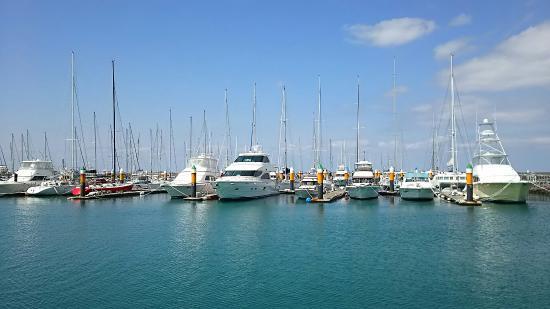 Jachthafen von Ginowan