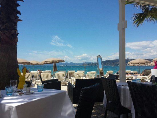 Beach Restaurant Ambassadeur