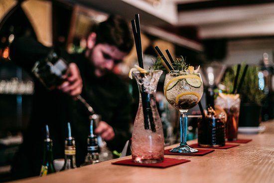 Lauras Schiffwirtschaft