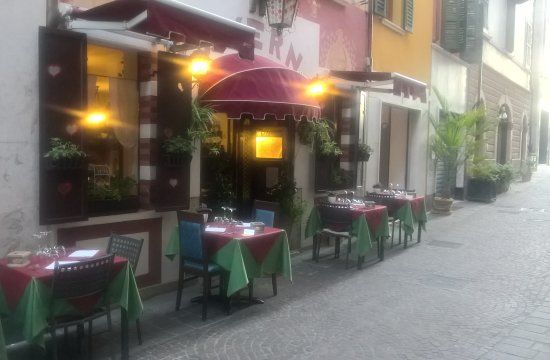 Ristorante La Taverna