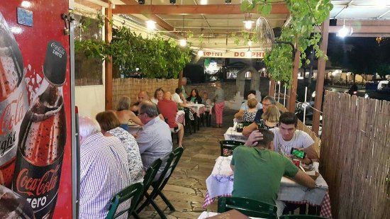 Dolphin Pizzeria & Spaghetteria