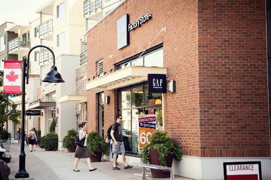 The Shops at Morgan Crossing