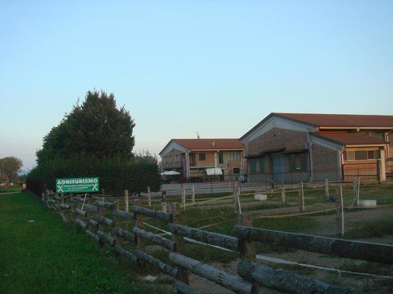 Cascina Agriturismo Honky Tonk Collegno