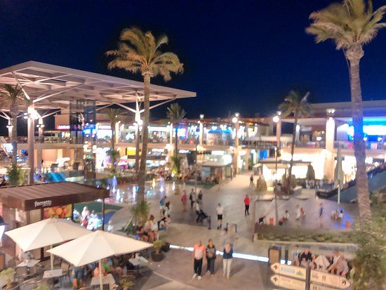 Zenia Boulevard