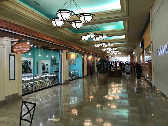 Westshore Plaza Mall