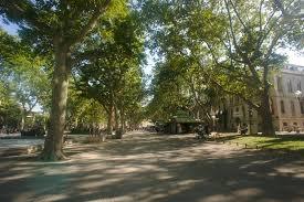 Esplanade Charles-de-Gaulle