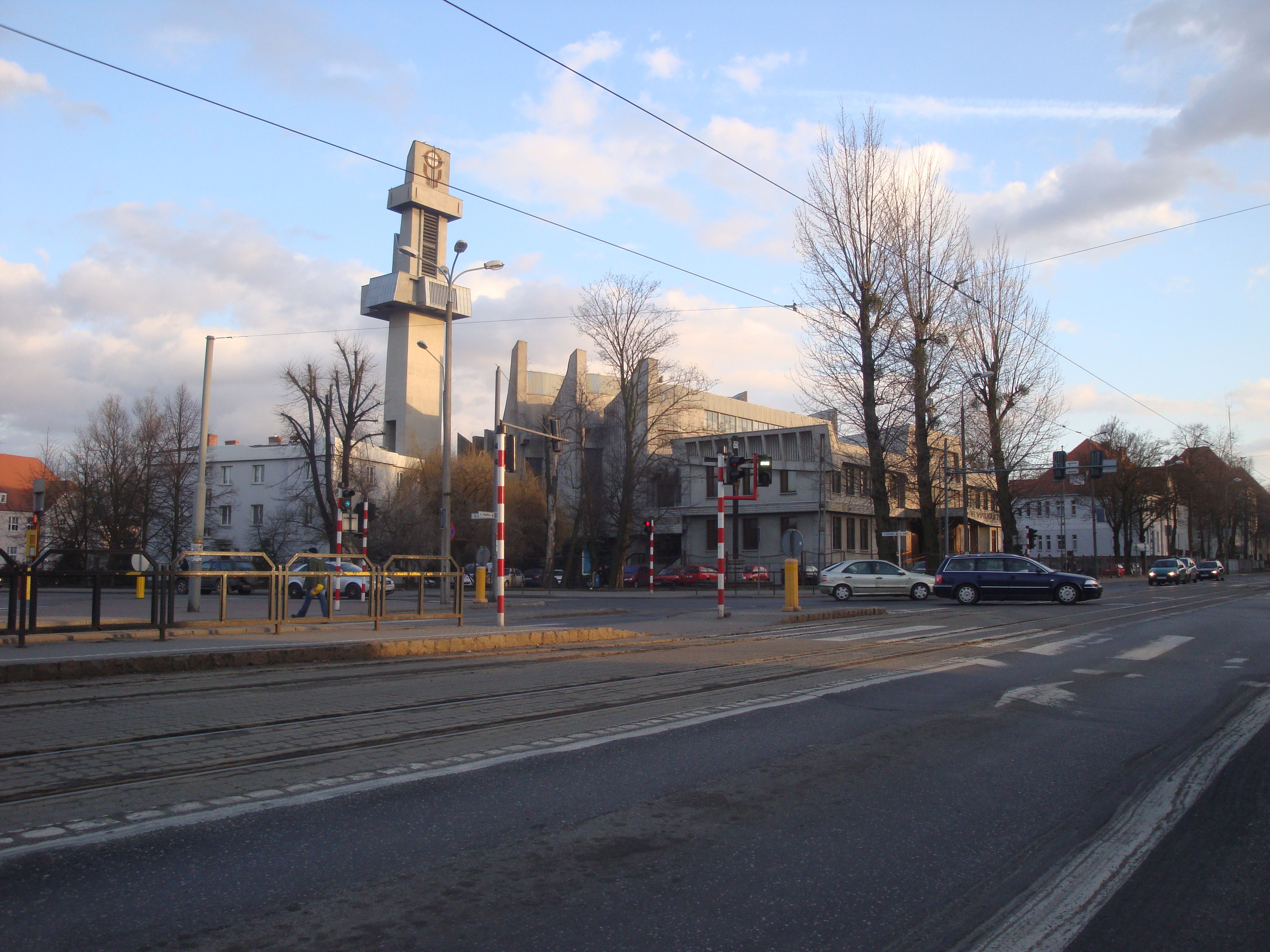 Kosciol pw. Podwyzszenia Krzyza Swietego