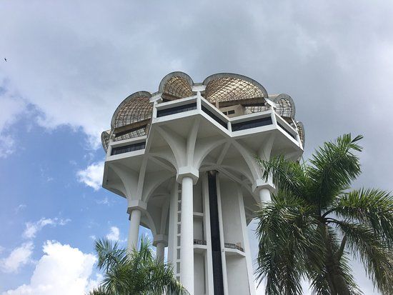 Dewan Suarah Kuching