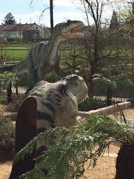 Dinosaurier im Himmelsgarten