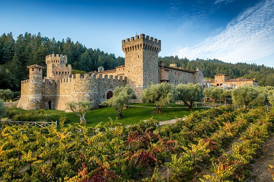 Schloss und Weingut Castello di Amorosa