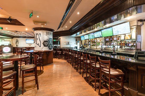 Heroes Sports Bar