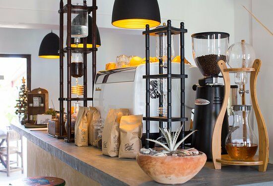 Salty Swamis Cafe & Surf Shop