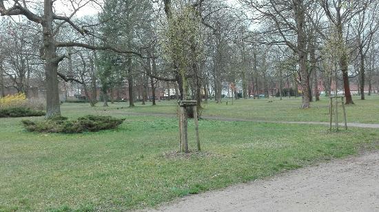 Clara-Zetkin-Park